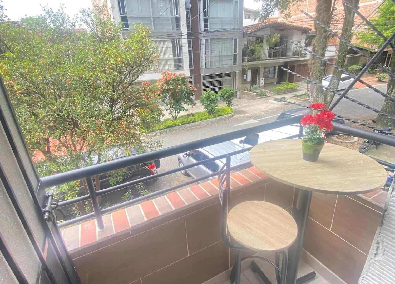 22 Apartamento 3 Habitaciones Con Balcon En Laureles Estadio Medellín