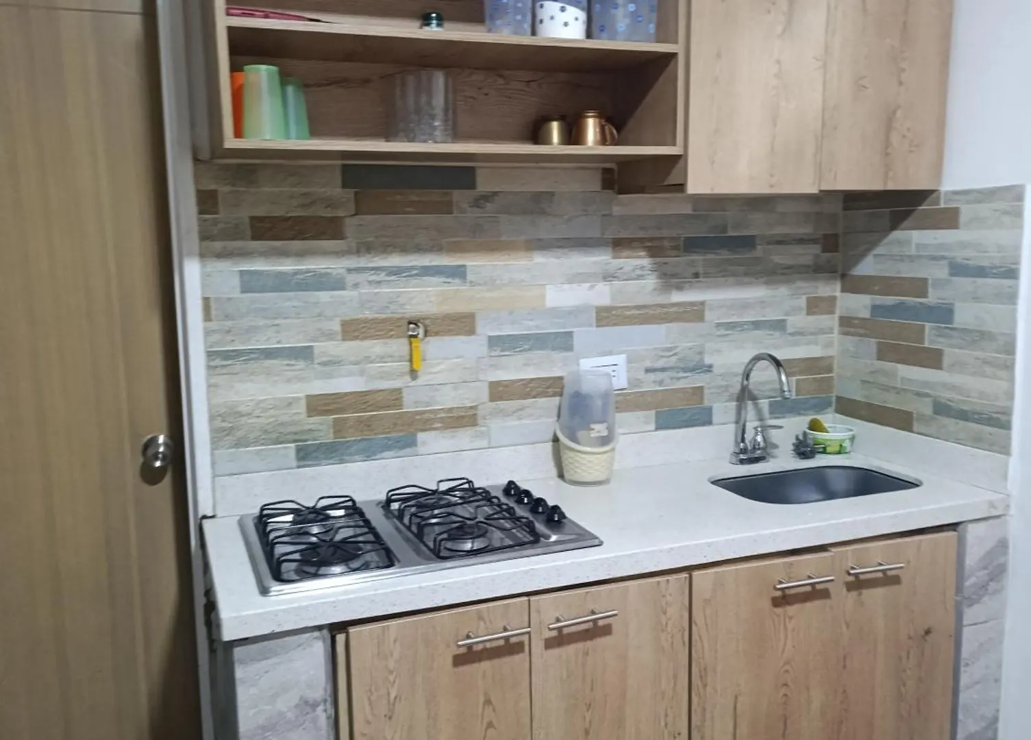 22 Apartamento 3 Habitaciones Con Balcon En Laureles Estadio Medellín 0*,  Colombia