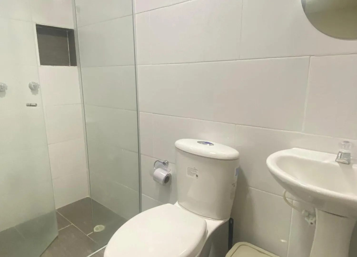 22 Apartamento 3 Habitaciones Con Balcon En Laureles Estadio Μεντεγίν