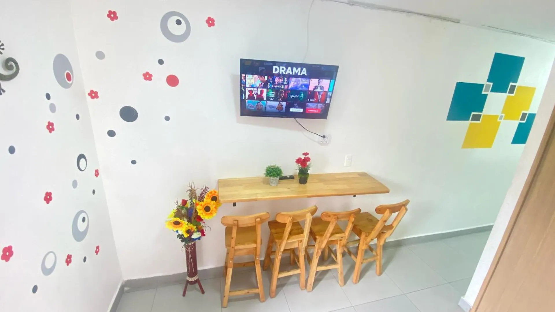22 Apartamento 3 Habitaciones Con Balcon En Laureles Estadio Medellin Apartment
